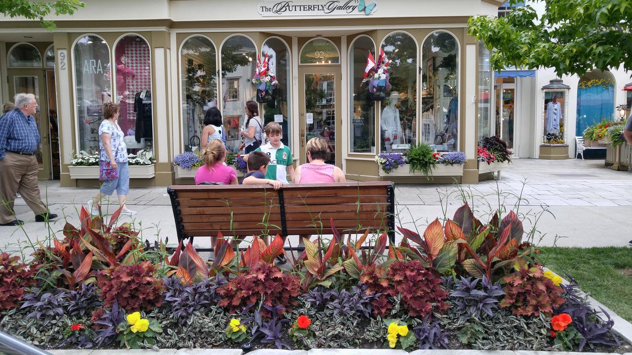 The White House Boutique B&B Niagara-on-the-Lake Esterno foto