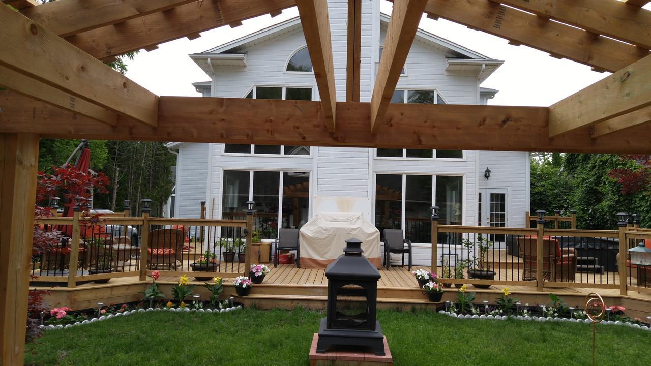 The White House Boutique B&B Niagara-on-the-Lake Esterno foto