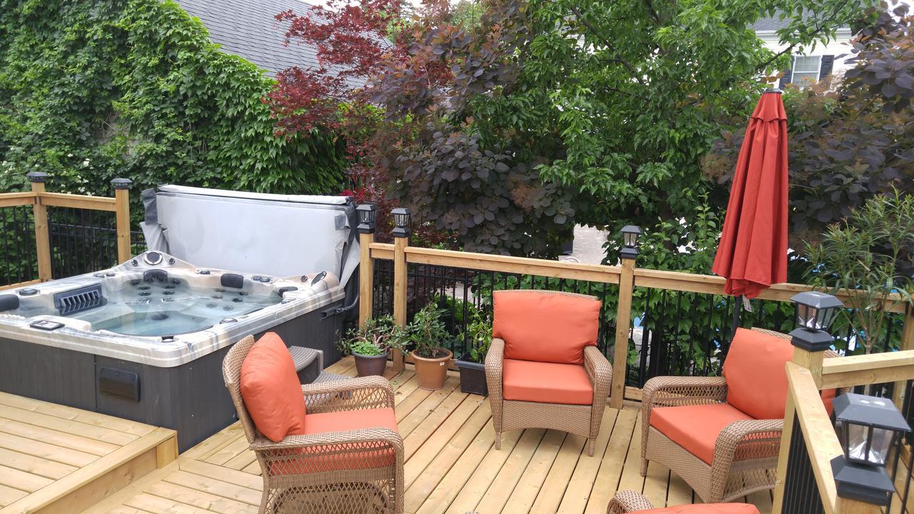 The White House Boutique B&B Niagara-on-the-Lake Esterno foto