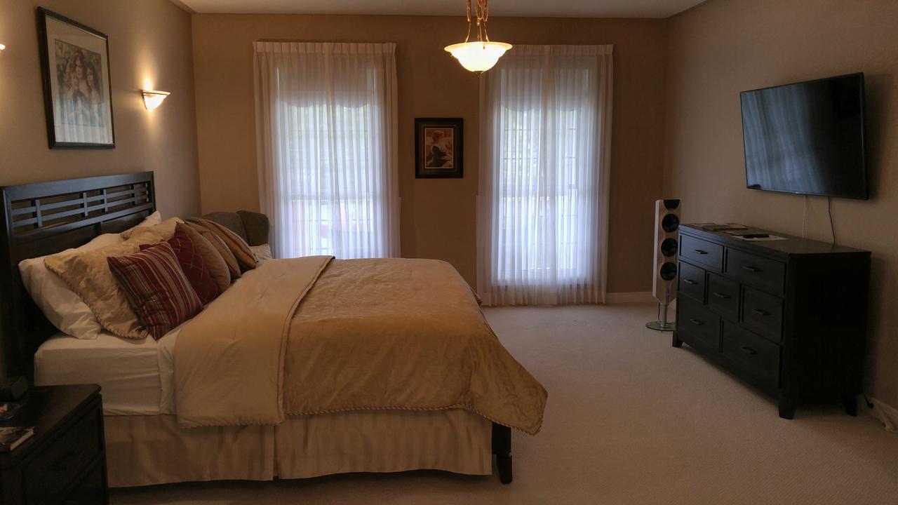 The White House Boutique B&B Niagara-on-the-Lake Esterno foto